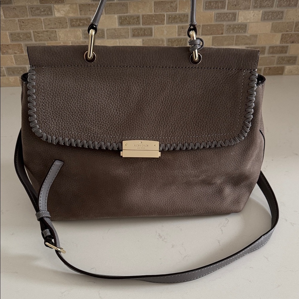 ♠️ Kate Spade Grey Suede Purse NWOT ✨